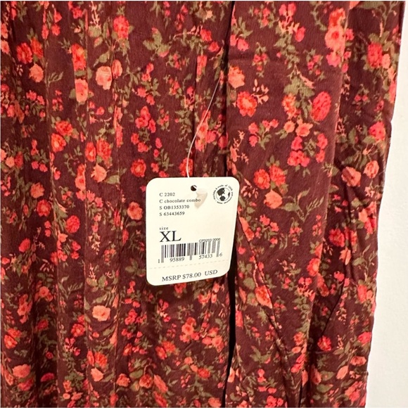 NWT Free People Kaya Floral Printed Long Sleeve Plunge Neckline Bodysuit - Picture 11 of 13